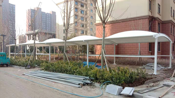 新蔡航宇天悦城小区膜结构停车棚