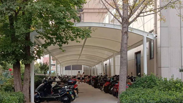 郑州市丁楼庄园小区膜结构车棚